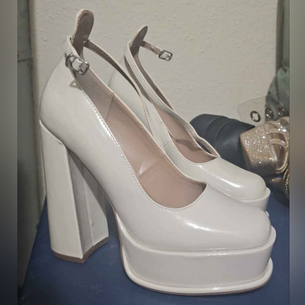 Steve Madden Cream White Platform Heels